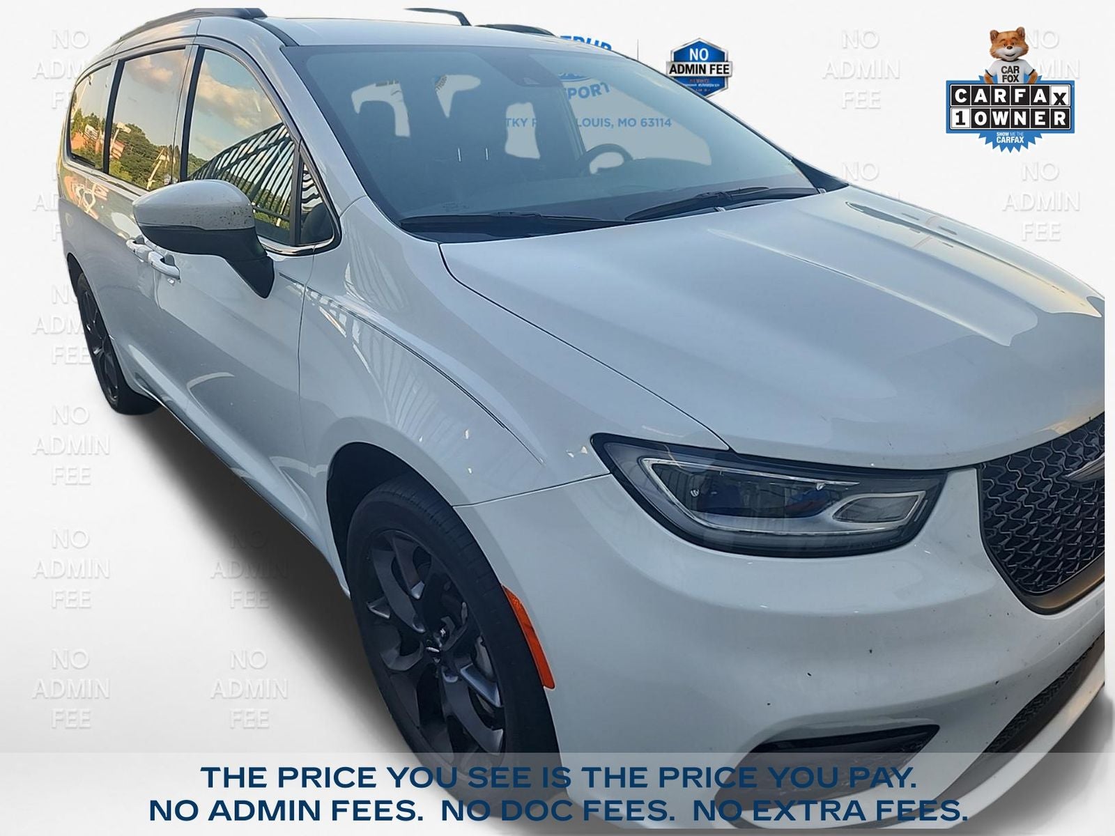 2023 Chrysler Pacifica Touring L in Bright White Clearcoat — front three-quarter view